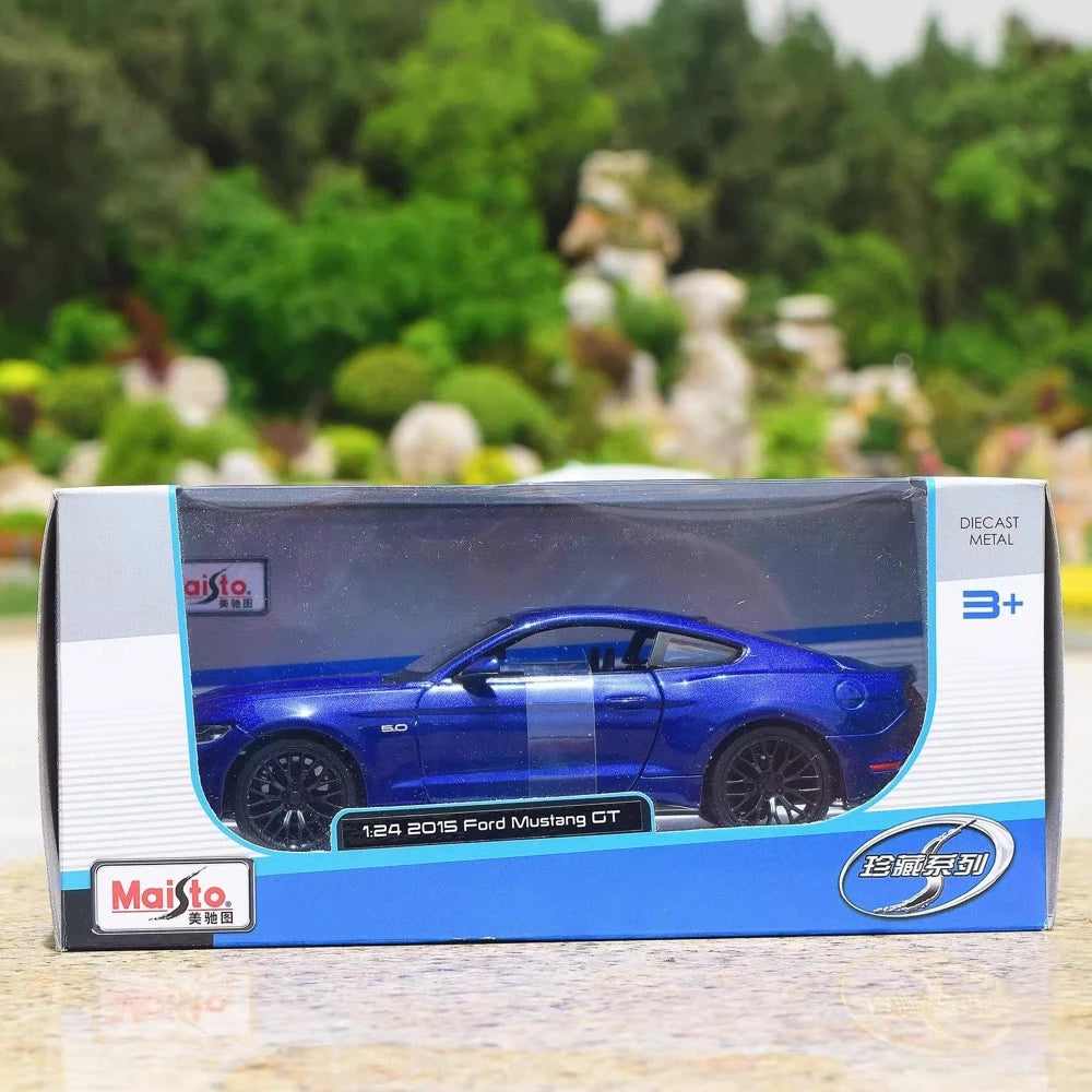 [Maisto] 1:24 Ford 2015 Mustang GT Blue Model Car Die-Cast