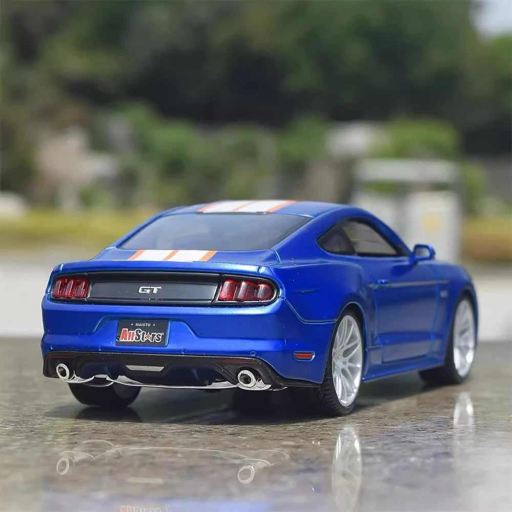 [Maisto] 1:24 Ford 2015 Mustang GT Custom Blue Model Car Die-Cast