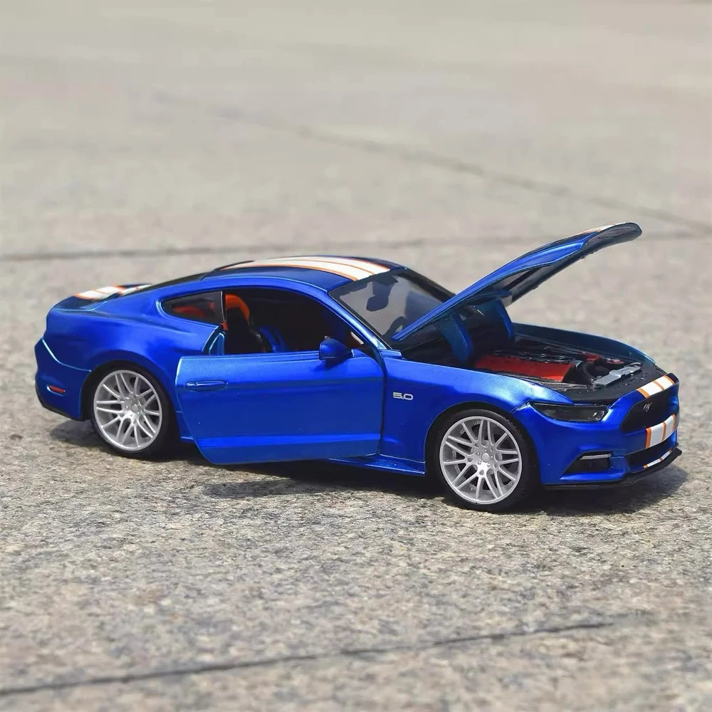 [Maisto] 1:24 Ford 2015 Mustang GT Custom Blue Model Car Die-Cast