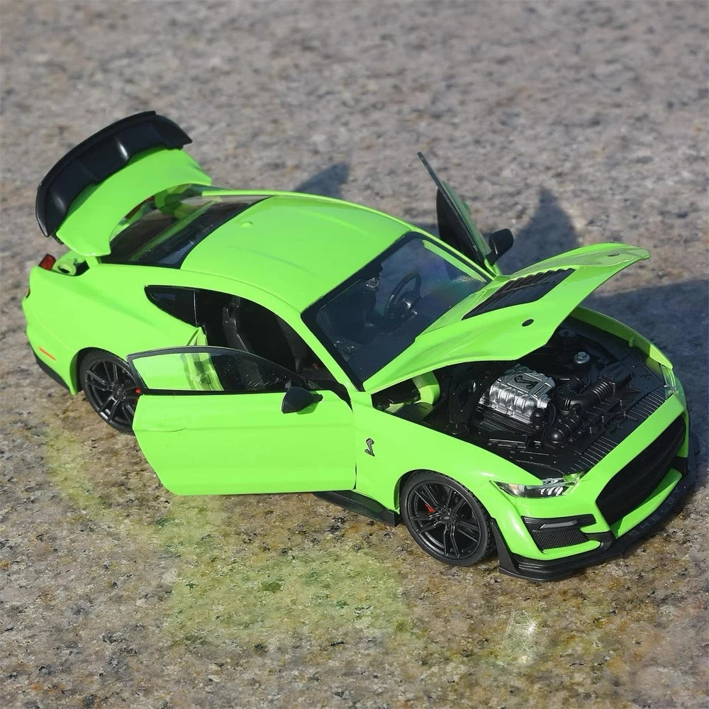 [Maisto] 1:24 Ford 2020 Shelby GT500 Green Model Car Die-Cast
