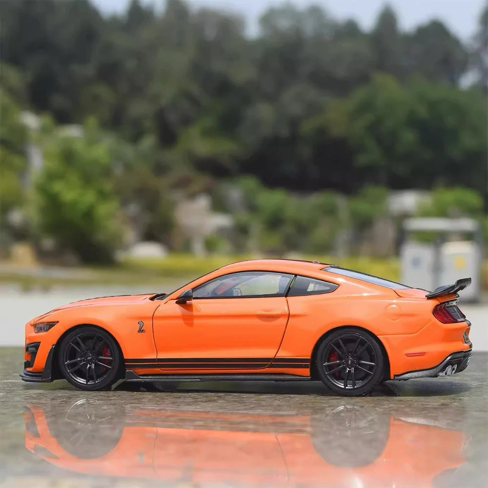 [Maisto] 1:24 Ford 2020 Shelby GT500 Orange Model Car Die-Cast
