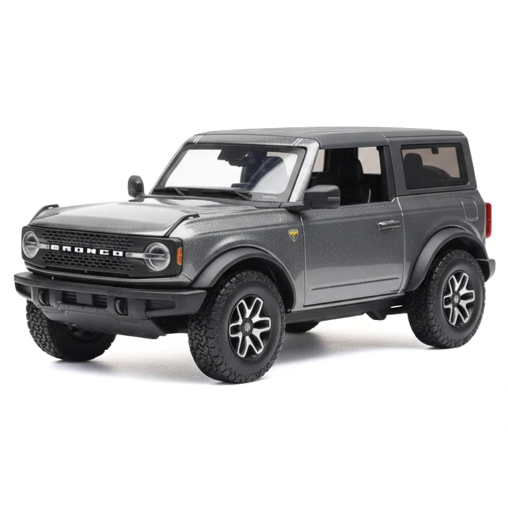 [Maisto] 1:24 Ford 2021 Bronco Gray Model Car Die-Cast