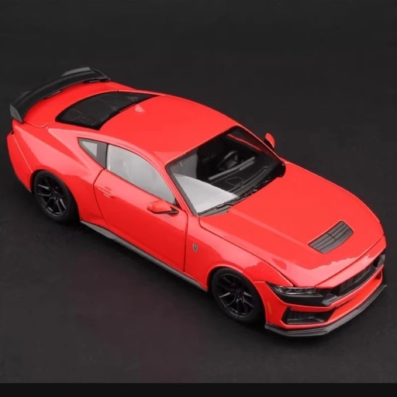 [Maisto] 1:24 Ford 2024 Mustang Dark Horse Red Model Car Die-Cast