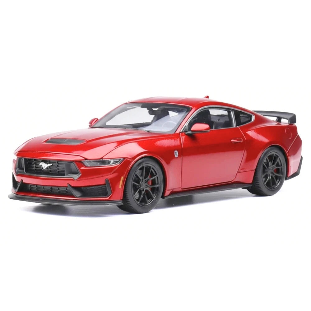 [Maisto] 1:24 Ford 2024 Mustang Dark Horse Red Model Car Die-Cast