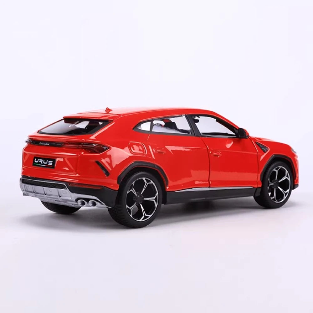 [Maisto] 1:24 Lamborghini 2017 Urus Red Model Car Die-Cast