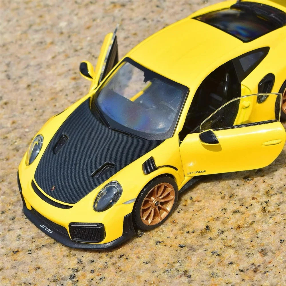 [Maisto] 1:24 Porsche 2018 911 GT2 RS Yellow Model Car Die-Cast