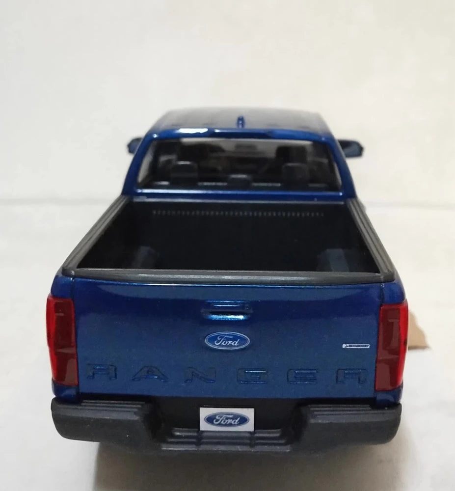 [Maisto] 1:27 Ford 2019 Ranger Blue Model Car Die-Cast