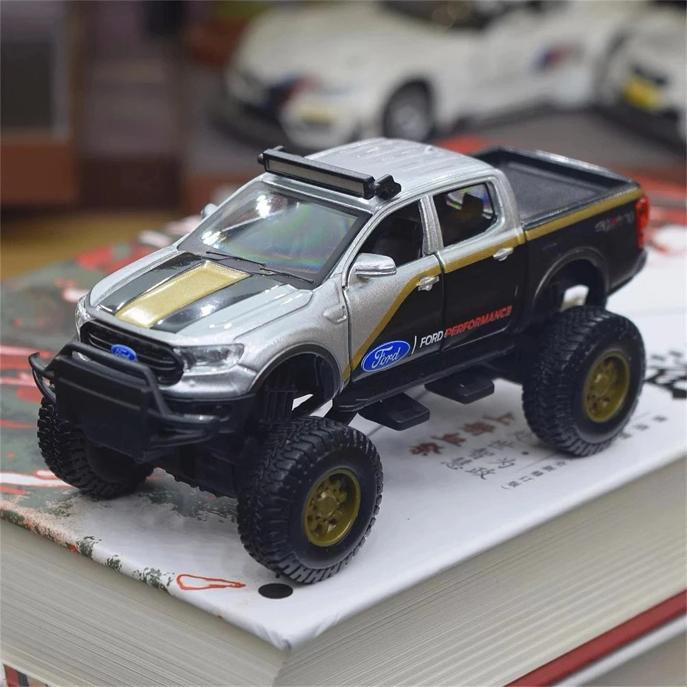 [Maisto] 1:40 Ford 2019 Ranger 4x4 Performance Model Car Die-Cast