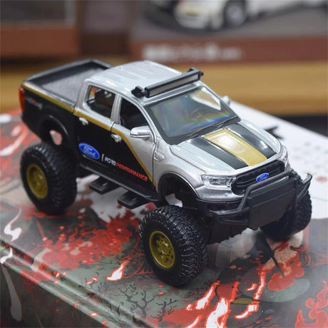 [Maisto] 1:40 Ford 2019 Ranger 4x4 Performance Model Car Die-Cast