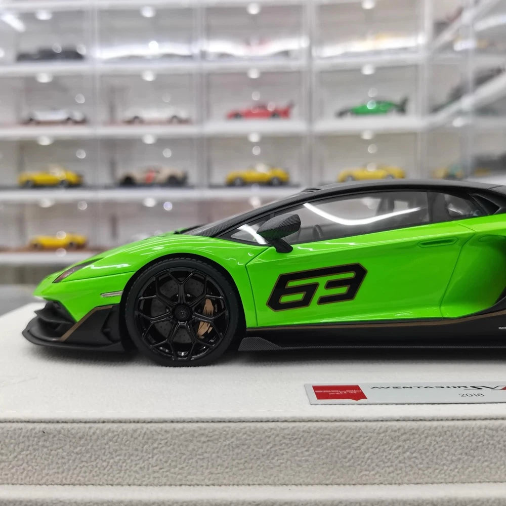 [Make Up] 1:18 Lamborghini 2018 Aventador SVJ 63 Green Model Car Resin