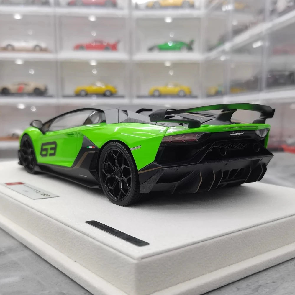 [Make Up] 1:18 Lamborghini 2018 Aventador SVJ 63 Green Model Car Resin