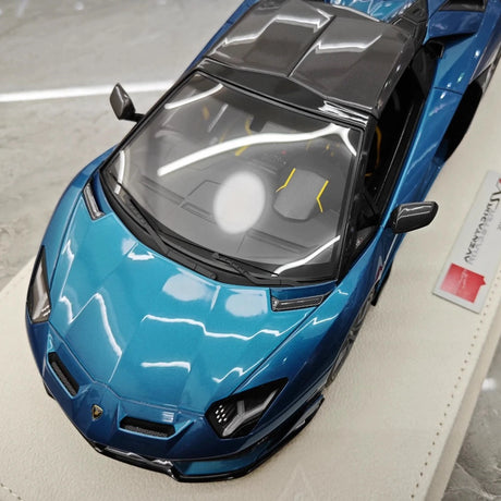 [Make Up] 1:18 Lamborghini 2019 Aventador SVJ Roadster Cyan Model Car Resin