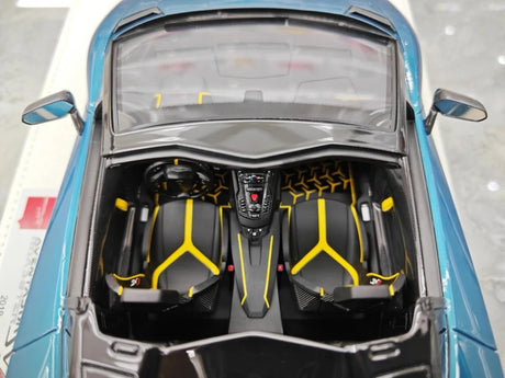 [Make Up] 1:18 Lamborghini 2019 Aventador SVJ Roadster Cyan Model Car Resin