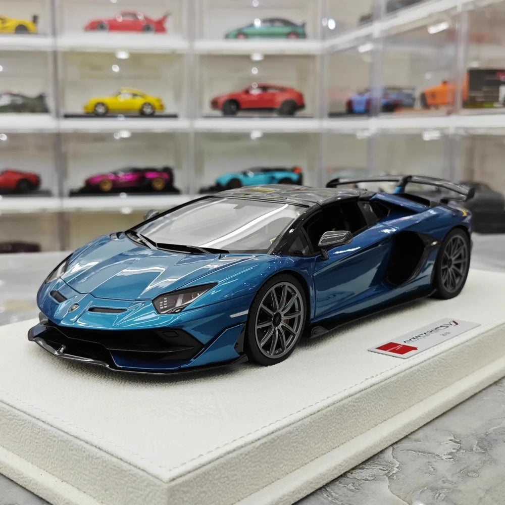 [Make Up] 1:18 Lamborghini 2019 Aventador SVJ Roadster Cyan Model Car Resin