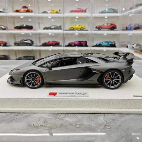 [Make Up] 1:18 Lamborghini 2019 Aventador SVJ Roadster Gray Model Car Resin