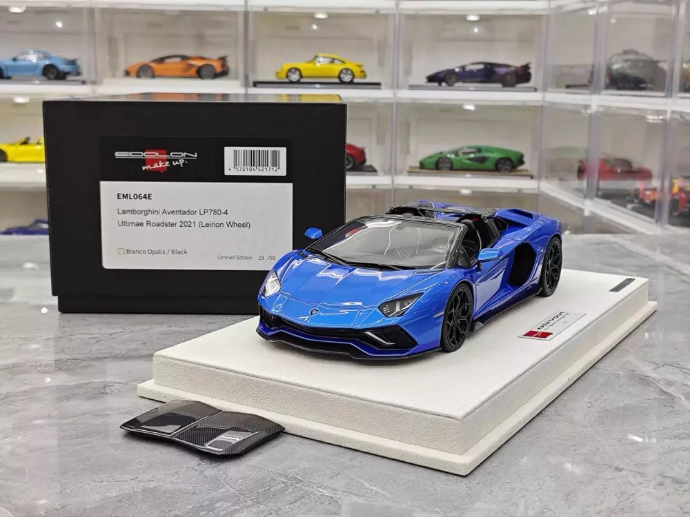 [Make Up] 1:18 Lamborghini 2021 Aventador LP780-4 Ultimae Roadster Blue Model Car Resin
