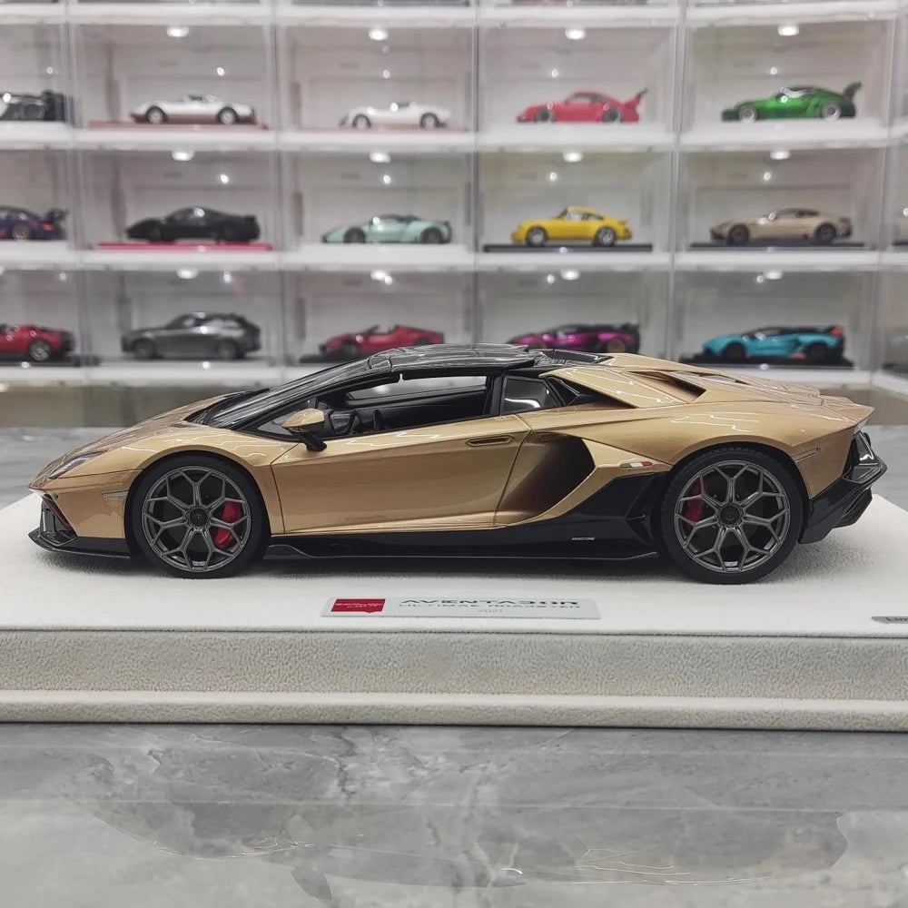[Make Up] 1:18 Lamborghini 2021 Aventador LP780-4 Ultimae Roadster Gold Model Car Resin