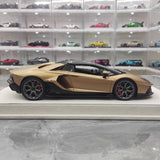 [Make Up] 1:18 Lamborghini 2021 Aventador LP780-4 Ultimae Roadster Gold Model Car Resin