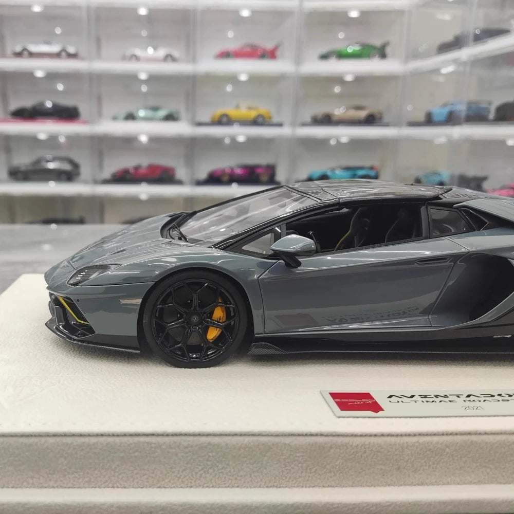 [Make Up] 1:18 Lamborghini 2021 Aventador LP780-4 Ultimae Roadster Gray Model Car Resin