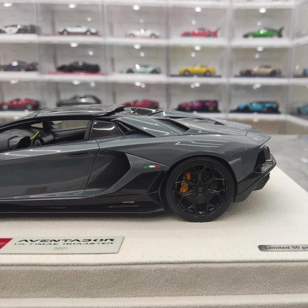 [Make Up] 1:18 Lamborghini 2021 Aventador LP780-4 Ultimae Roadster Gray Model Car Resin