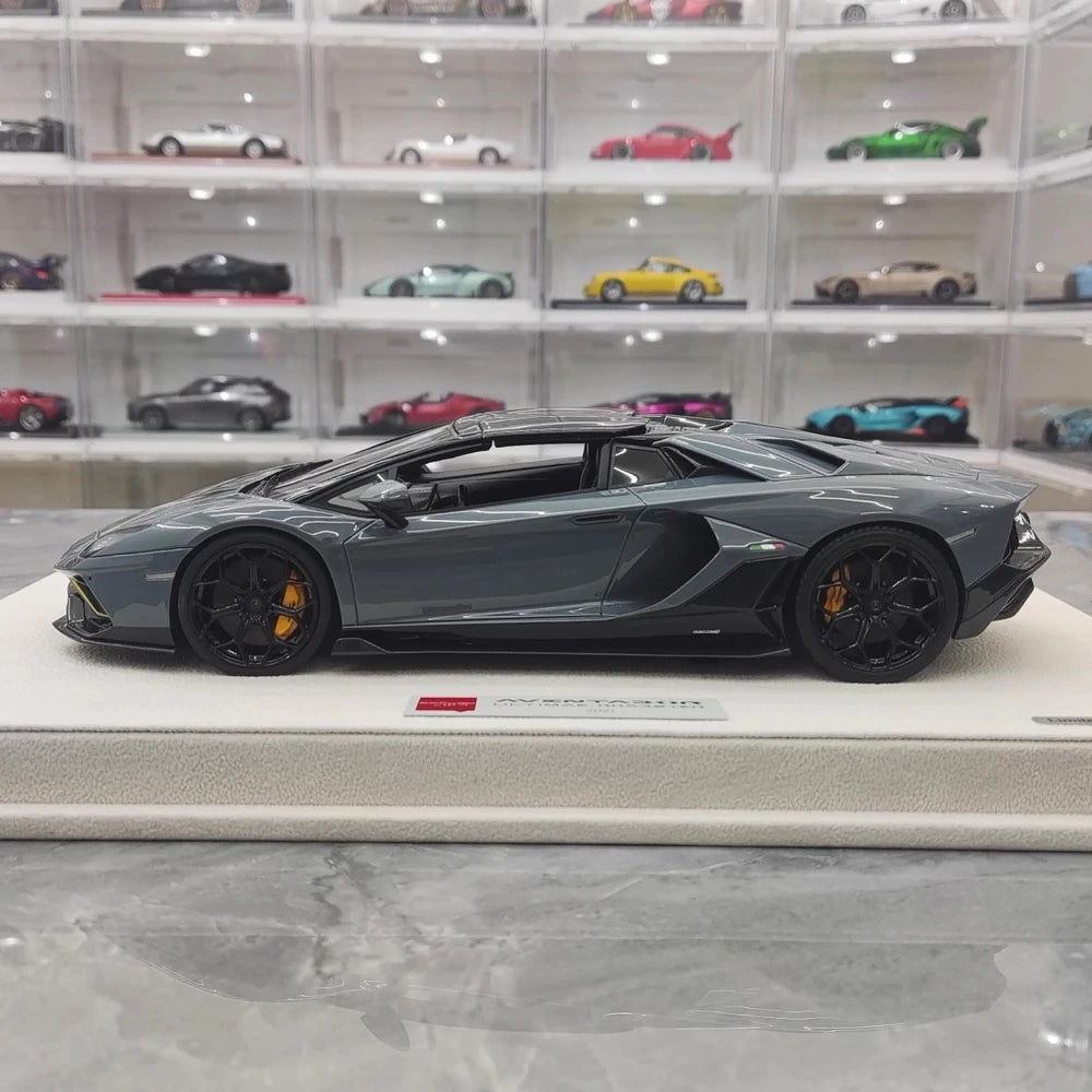 [Make Up] 1:18 Lamborghini 2021 Aventador LP780-4 Ultimae Roadster Gray Model Car Resin