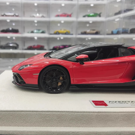 [Make Up] 1:18 Lamborghini 2021 Aventador LP780-4 Ultimae Roadster Red Model Car Resin