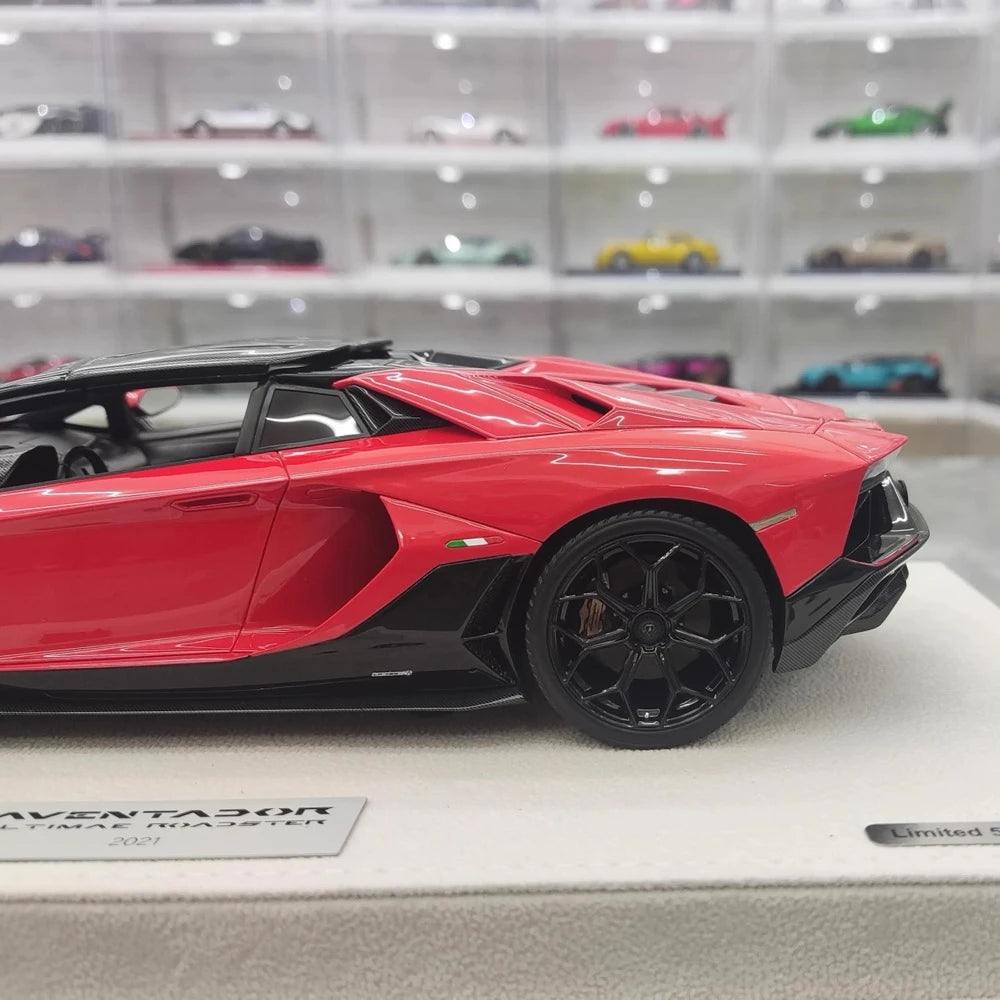 [Make Up] 1:18 Lamborghini 2021 Aventador LP780-4 Ultimae Roadster Red Model Car Resin