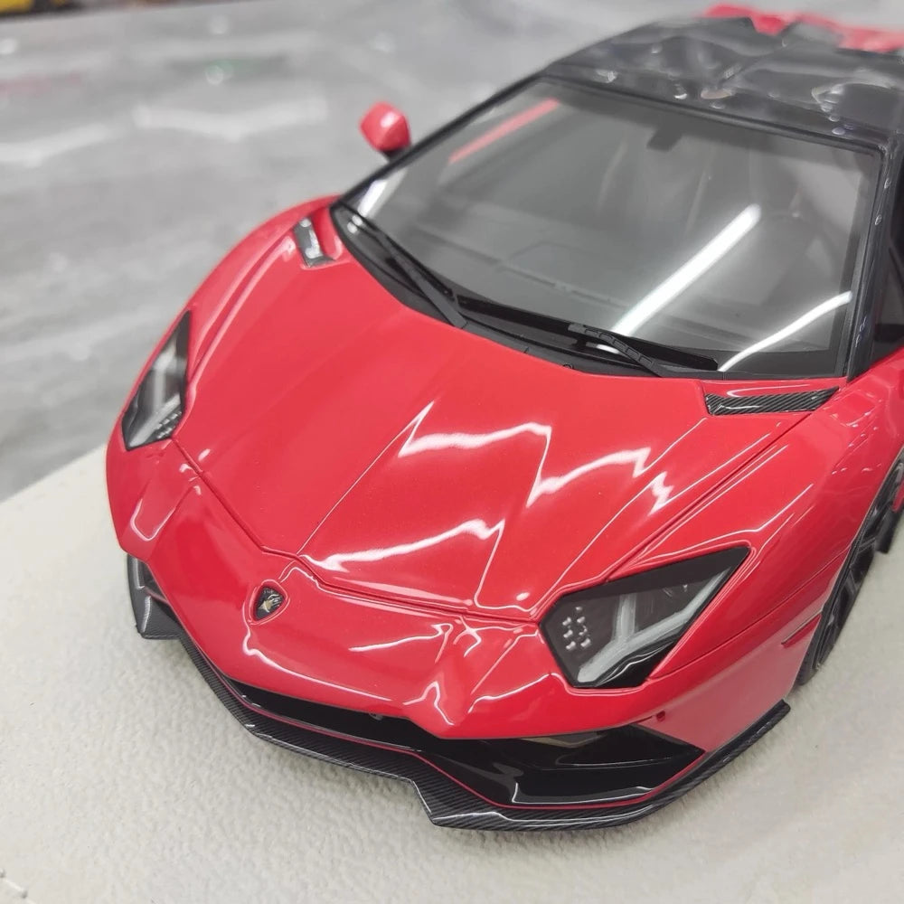 [Make Up] 1:18 Lamborghini 2021 Aventador LP780-4 Ultimae Roadster Red Model Car Resin