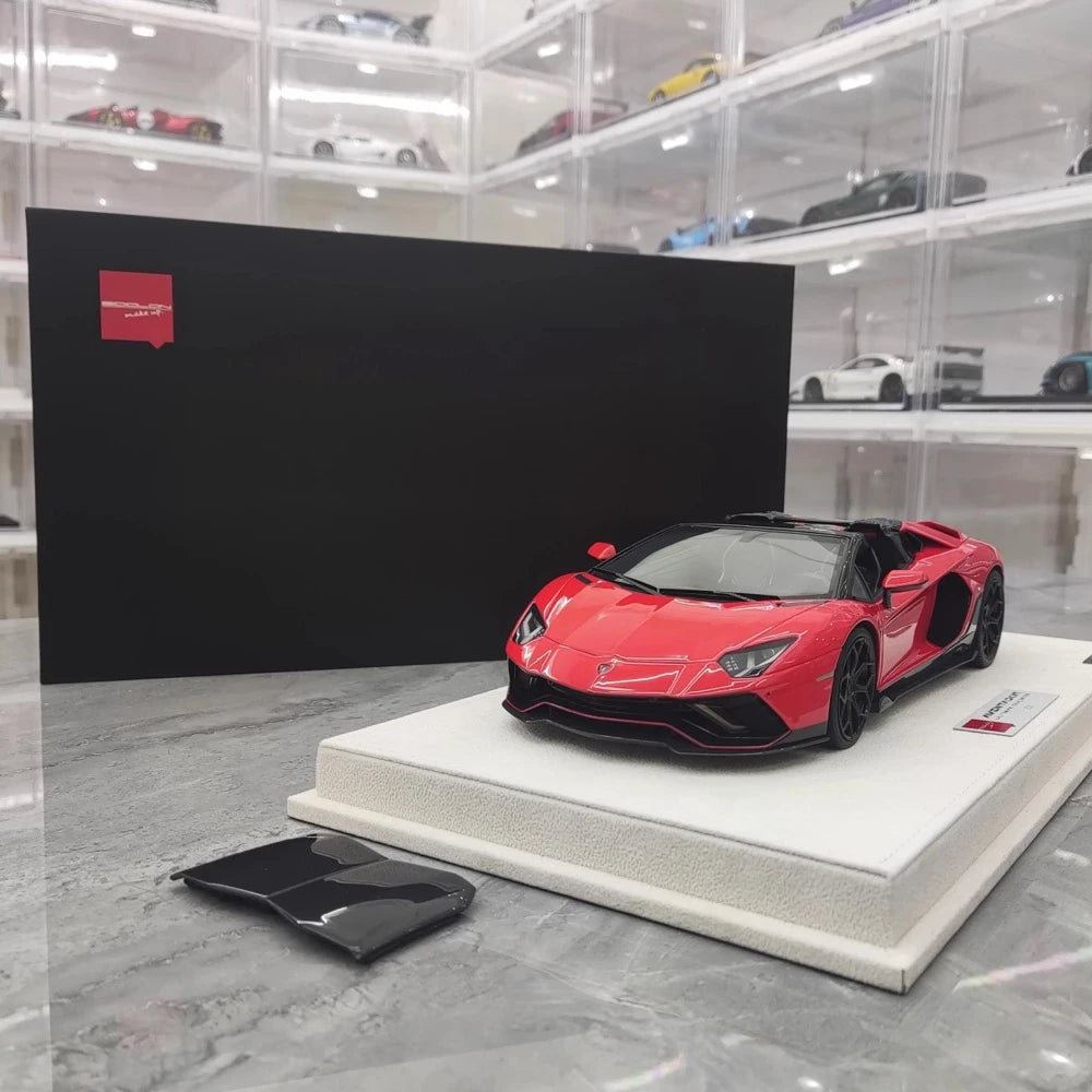 [Make Up] 1:18 Lamborghini 2021 Aventador LP780-4 Ultimae Roadster Red Model Car Resin