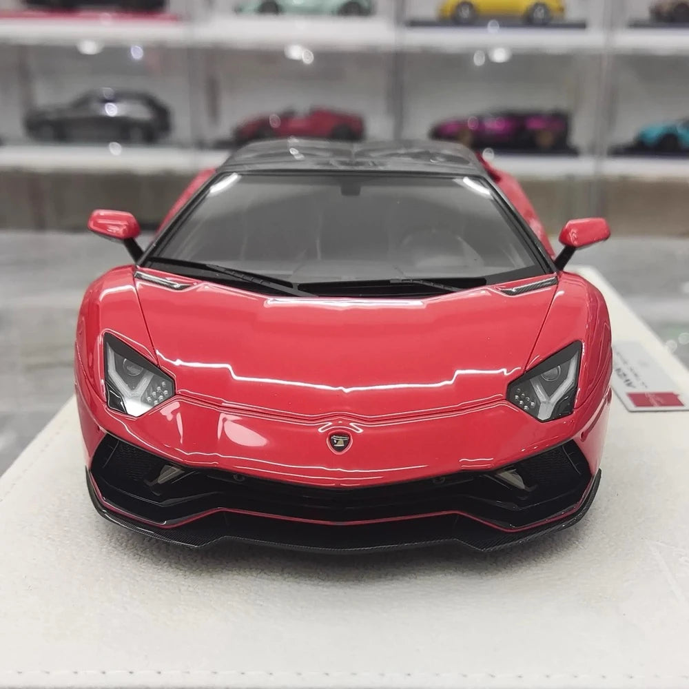[Make Up] 1:18 Lamborghini 2021 Aventador LP780-4 Ultimae Roadster Red Model Car Resin