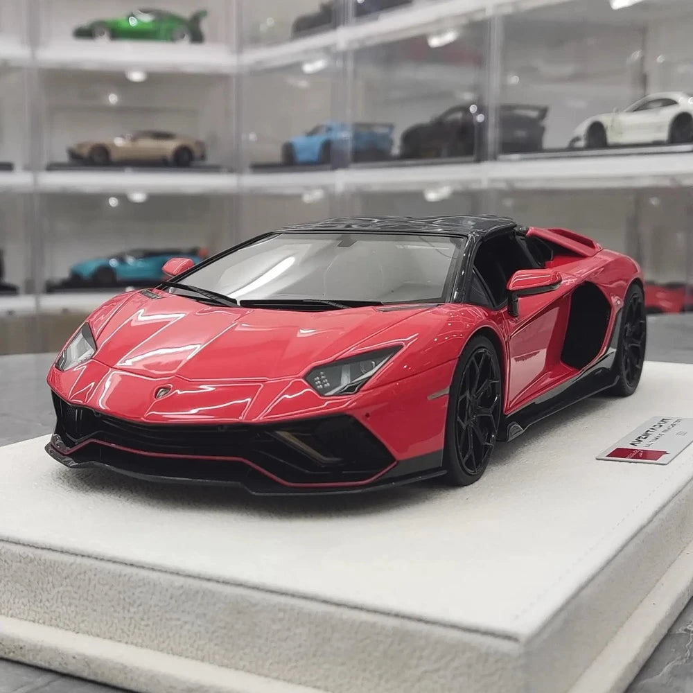 [Make Up] 1:18 Lamborghini 2021 Aventador LP780-4 Ultimae Roadster Red Model Car Resin