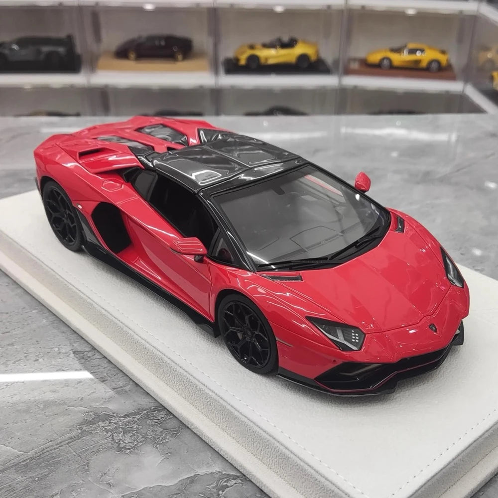 [Make Up] 1:18 Lamborghini 2021 Aventador LP780-4 Ultimae Roadster Red Model Car Resin