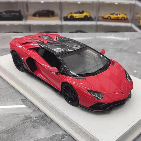 [Make Up] 1:18 Lamborghini 2021 Aventador LP780-4 Ultimae Roadster Red Model Car Resin
