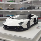 [Make Up] 1:18 Lamborghini 2021 Aventador LP780-4 Ultimae Roadster White Model Car Resin