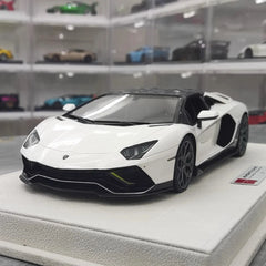 [Make Up] 1:18 Lamborghini 2021 Aventador LP780-4 Ultimae Roadster White Model Car Resin