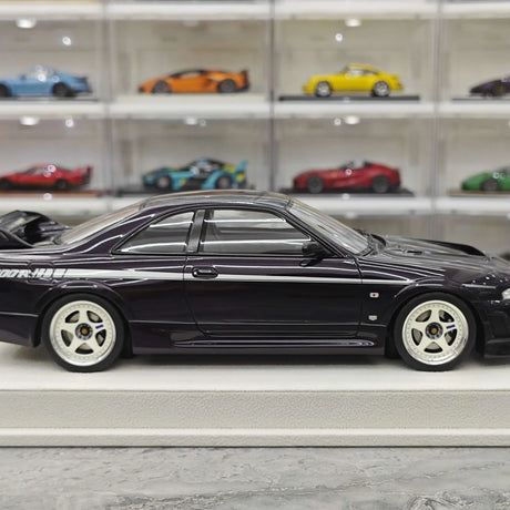 Make Up Nissan 1996 NISMO 400R Purple 1:18 – Resina modello in resina collezionabile