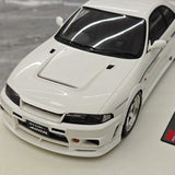 Make-up Nissan 1996 NISMO 400R White 1:18 – Sammelobjekt-Resin-Modellharz
