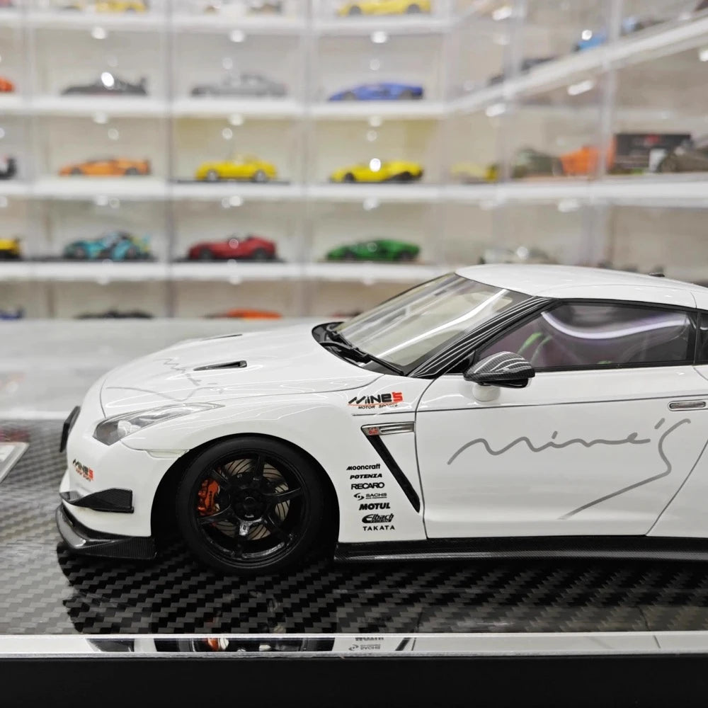 [Make Up] 1:18 Nissan 2007 GT-R R35 Mine's White Model Car Resin