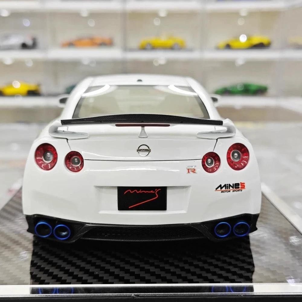 [Make Up] 1:18 Nissan 2007 GT-R R35 Mine's White Model Car Resin