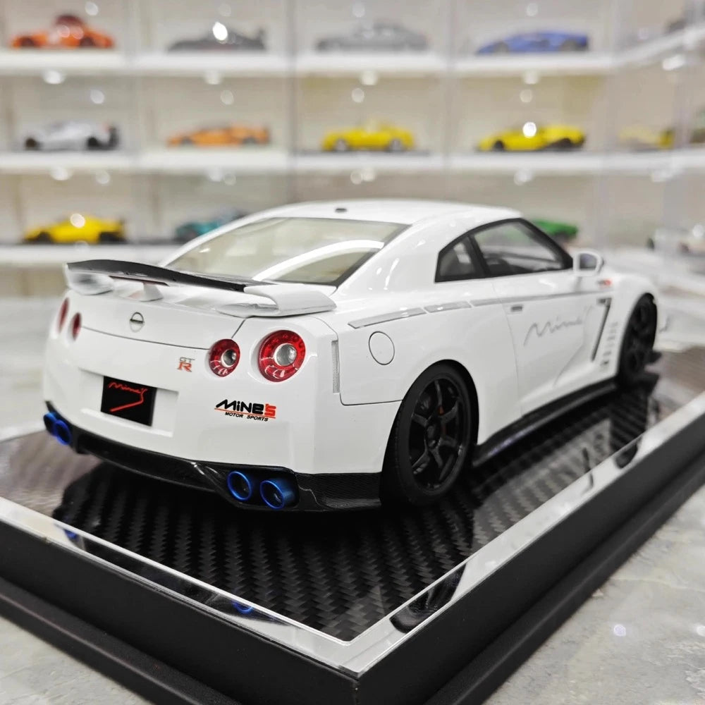 [Make Up] 1:18 Nissan 2007 GT-R R35 Mine's White Model Car Resin