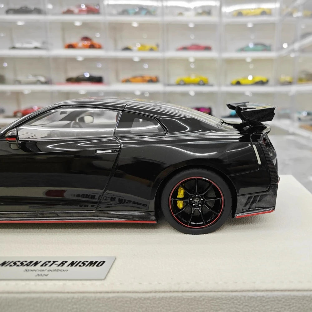 [Make Up] 1:18 Nissan 2024 GT-R R35 Nismo Black Model Car Resin