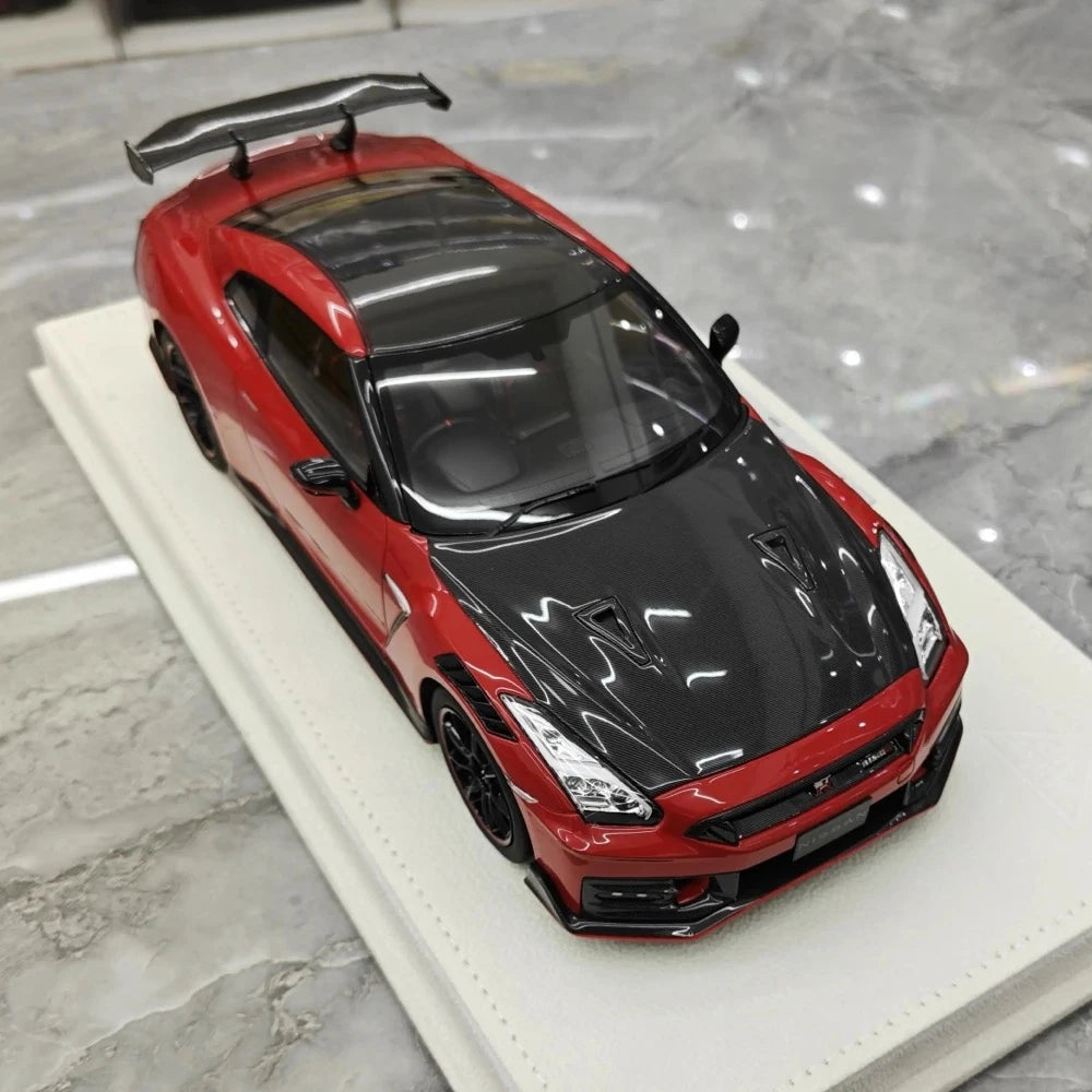[Make Up] 1:18 Nissan 2022 GT-R R35 Nismo Red Model Car Resin