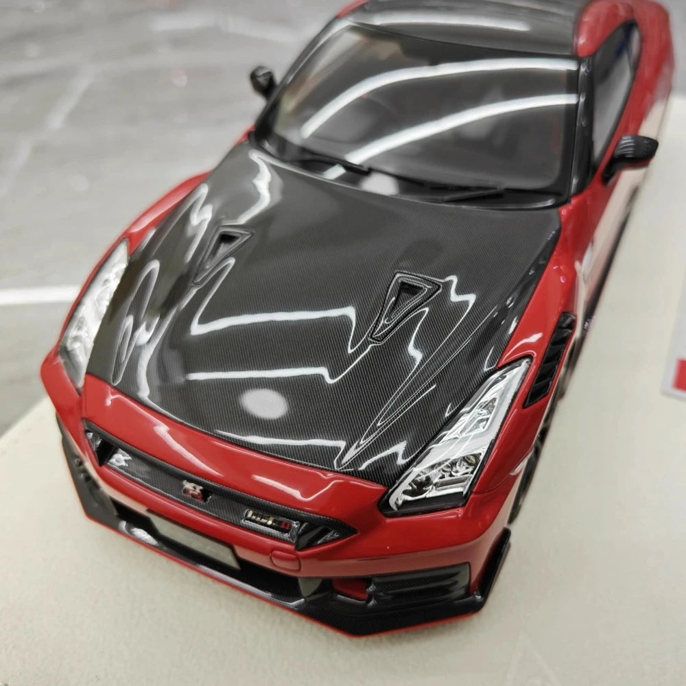 [Make Up] 1:18 Nissan 2022 GT-R R35 Nismo Red Model Car Resin