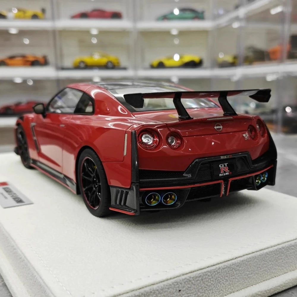 [Make Up] 1:18 Nissan 2022 GT-R R35 Nismo Red Model Car Resin