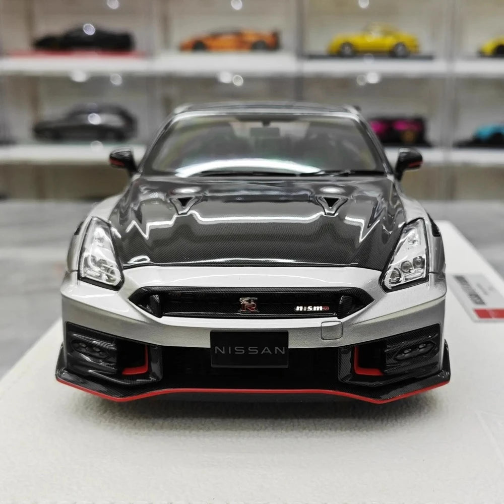 [Make Up] 1:18 Nissan 2024 GT-R R35 Nismo argento modellino di auto resina