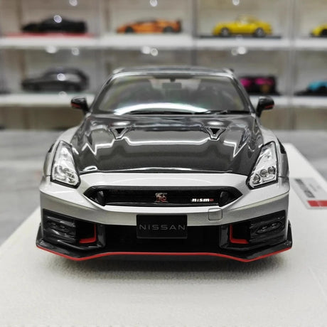 [Make Up] 1:18 Nissan 2024 GT-R R35 Nismo Silver Model Car Resin