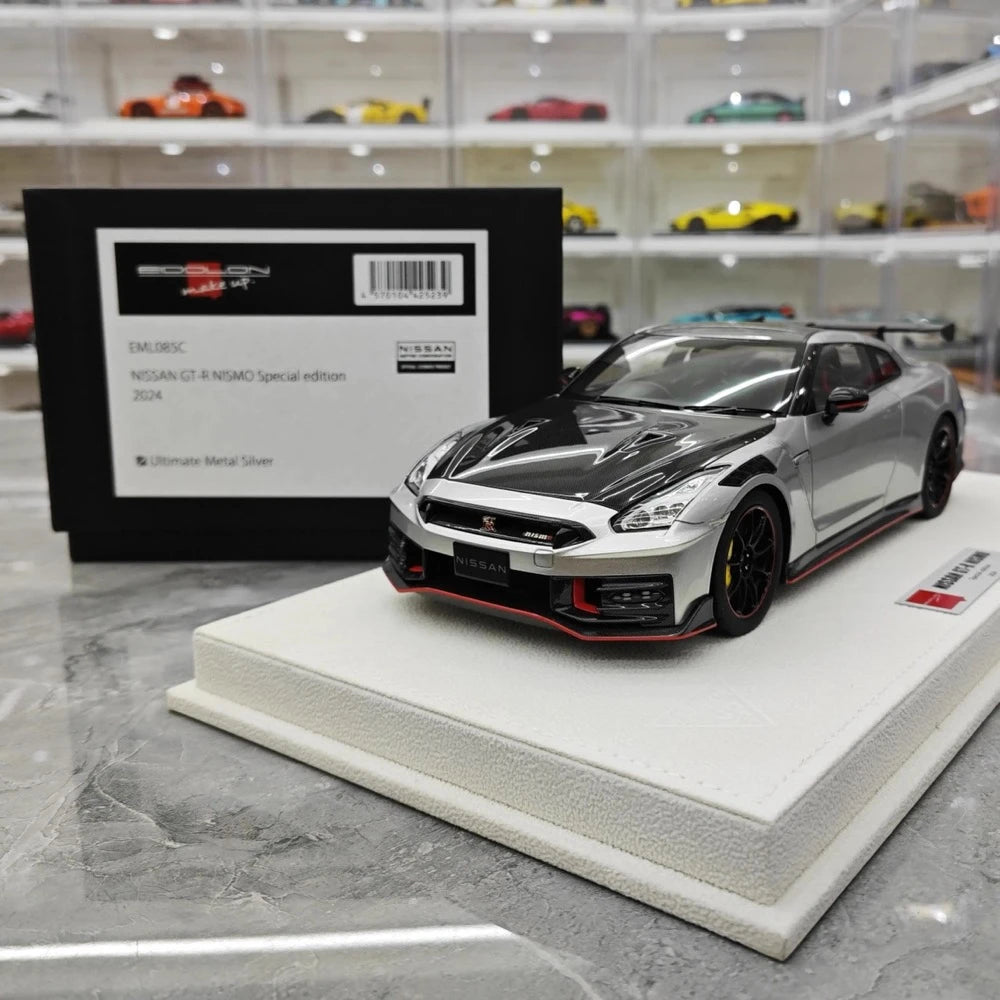 [Make Up] 1:18 Nissan 2024 GT-R R35 Nismo argento modellino di auto resina