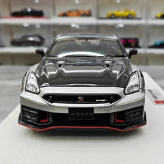 [Make Up] 1:18 Nissan 2024 GT-R R35 Nismo argento modellino di auto resina