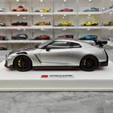 [Make Up] 1:18 Nissan 2024 GT-R R35 Nismo Silver Model Car Resin