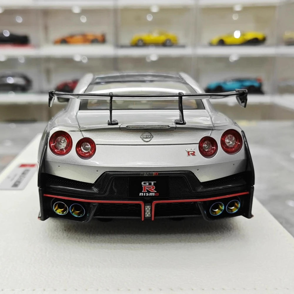 [Make Up] 1:18 Nissan 2024 GT-R R35 Nismo argento modellino di auto resina